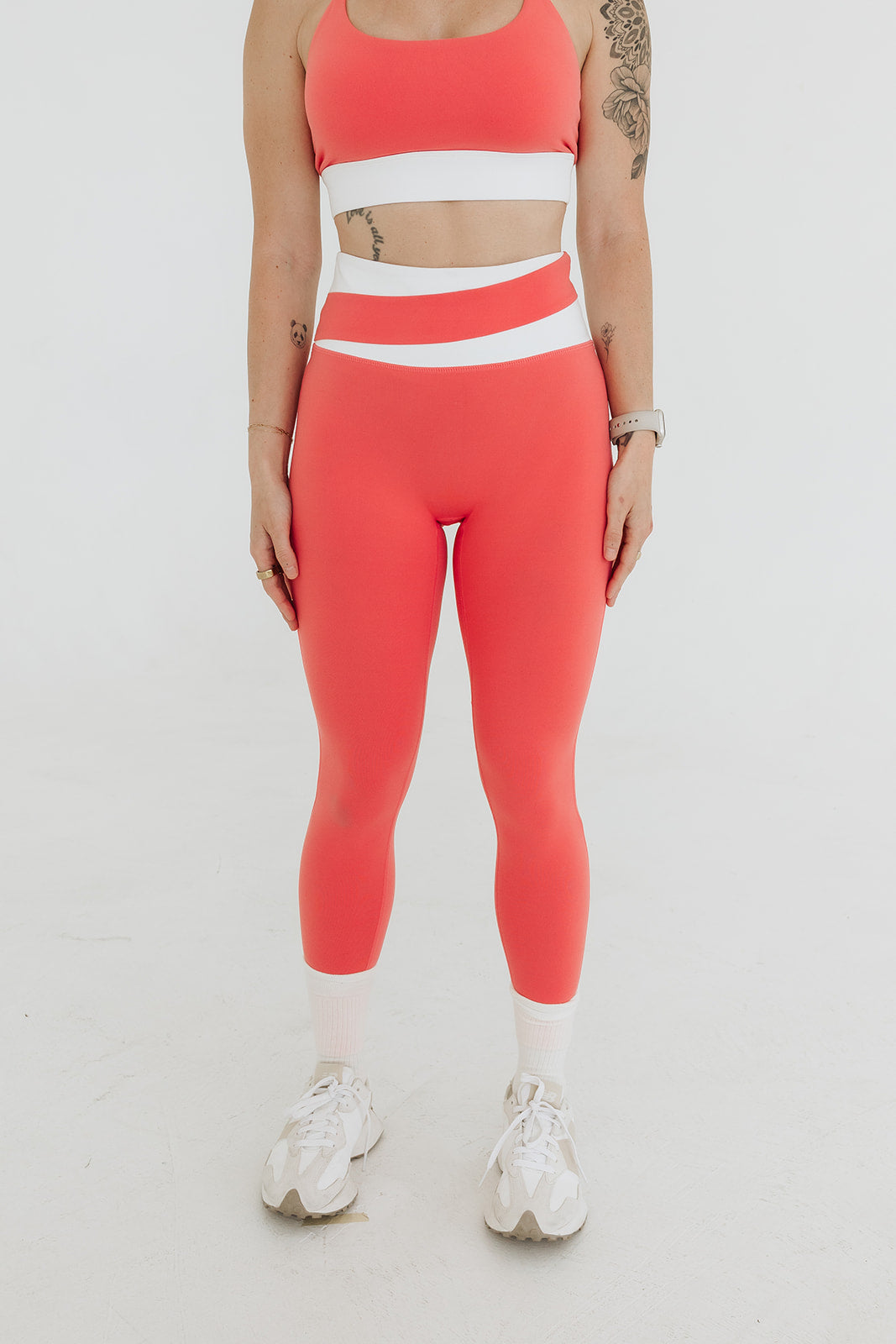 PEACH BLAZE CORE AXIS SET (Leggings) - UNLMTD Active + Lounge